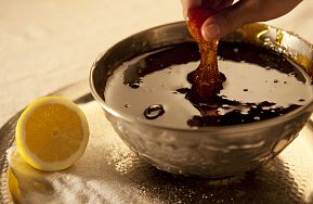 Epilation orientale au caramel